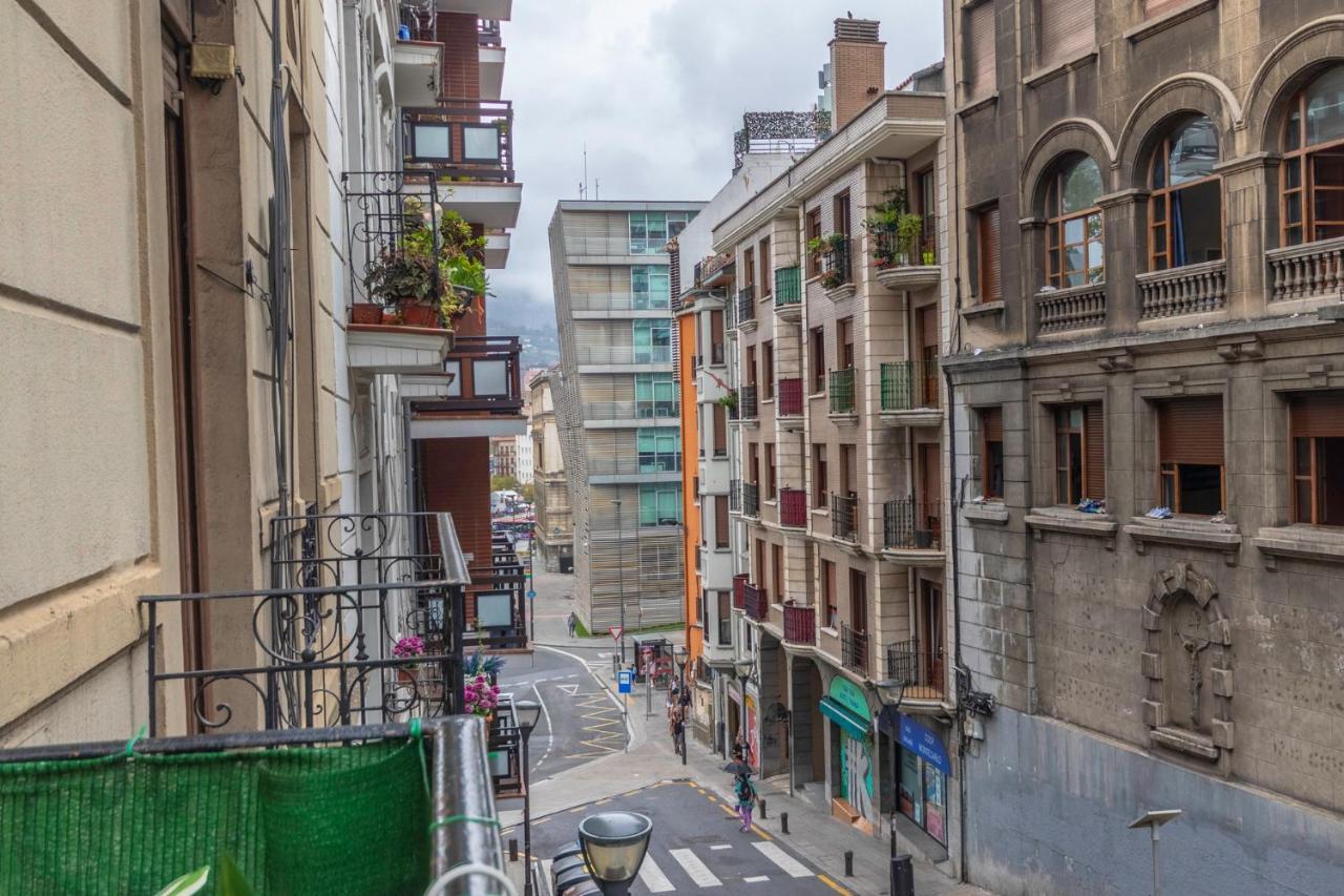 Inar Centrico Apartamento Junto Ayuntamiento & Ria Bilbao Kültér fotó